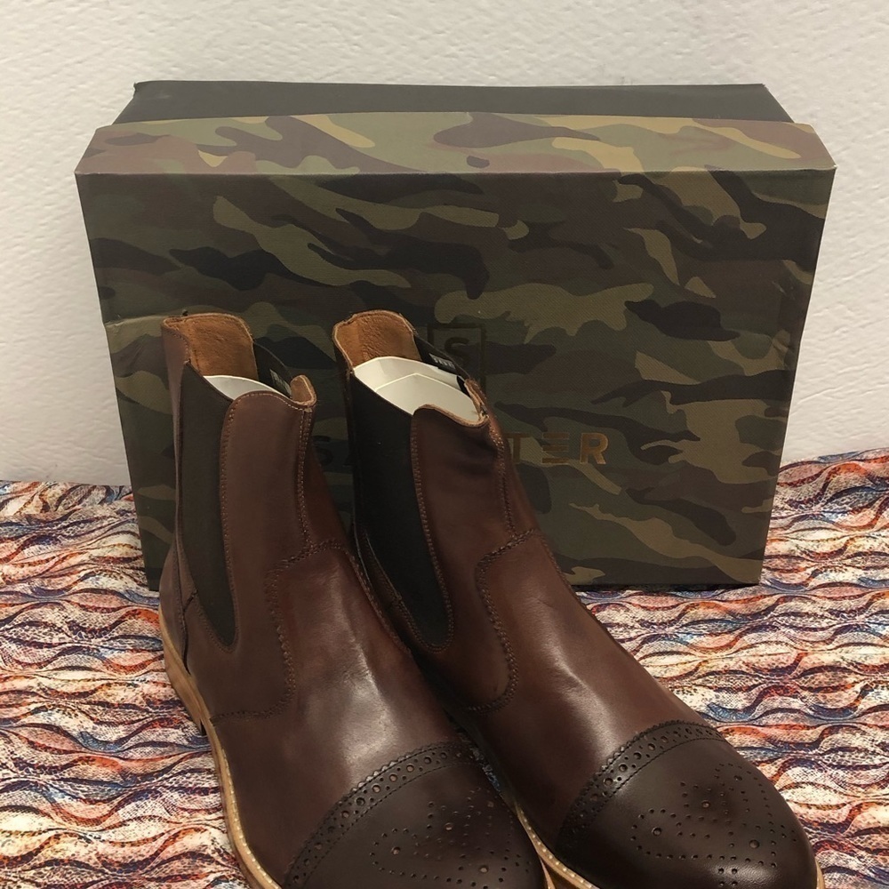 Sabatter boot slip on brandy round toe leather